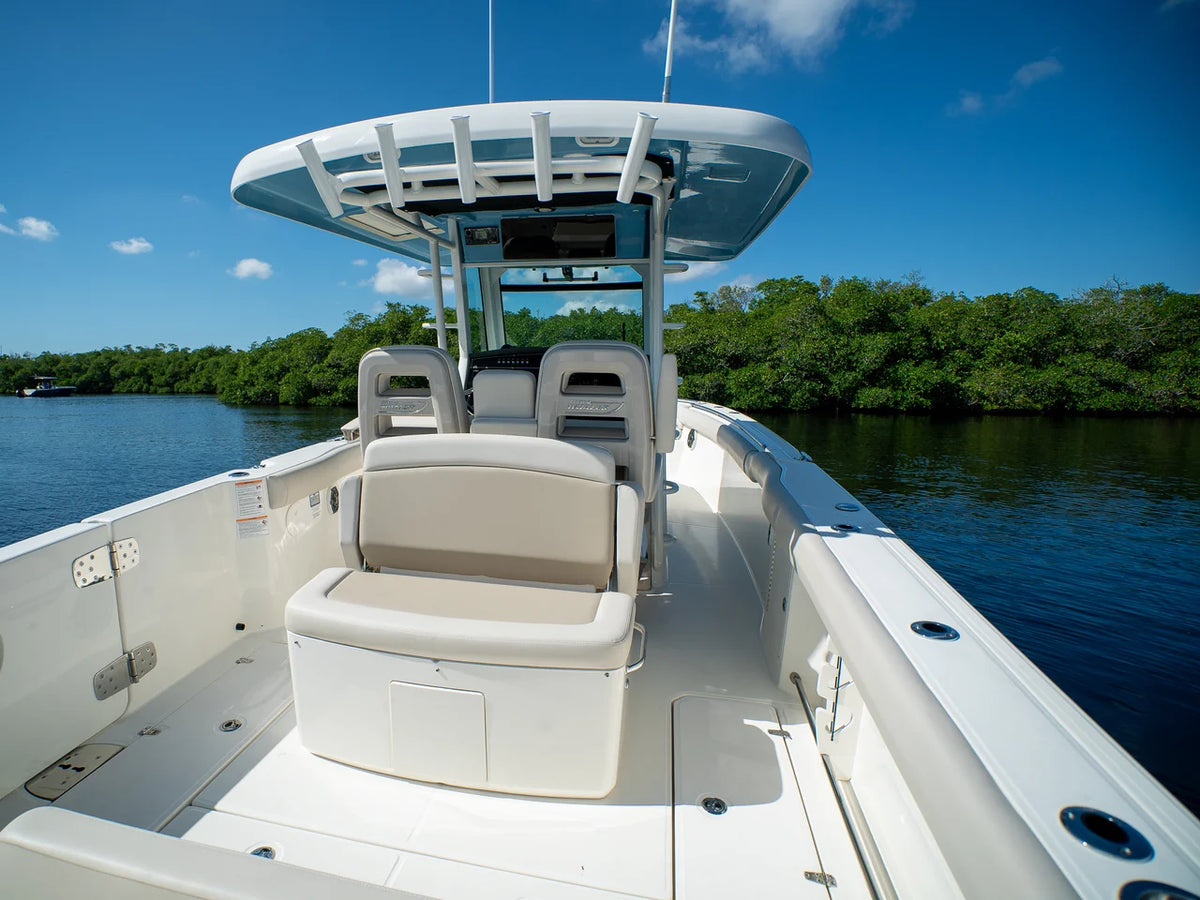 2026 Boston Whaler 330 Outrage 33.0 feet, Fort Myers, FL #6