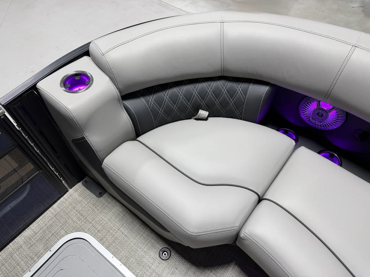 2027 Barletta LUSSO23UC 23.0 feet, Crosslake, Minnesota #11