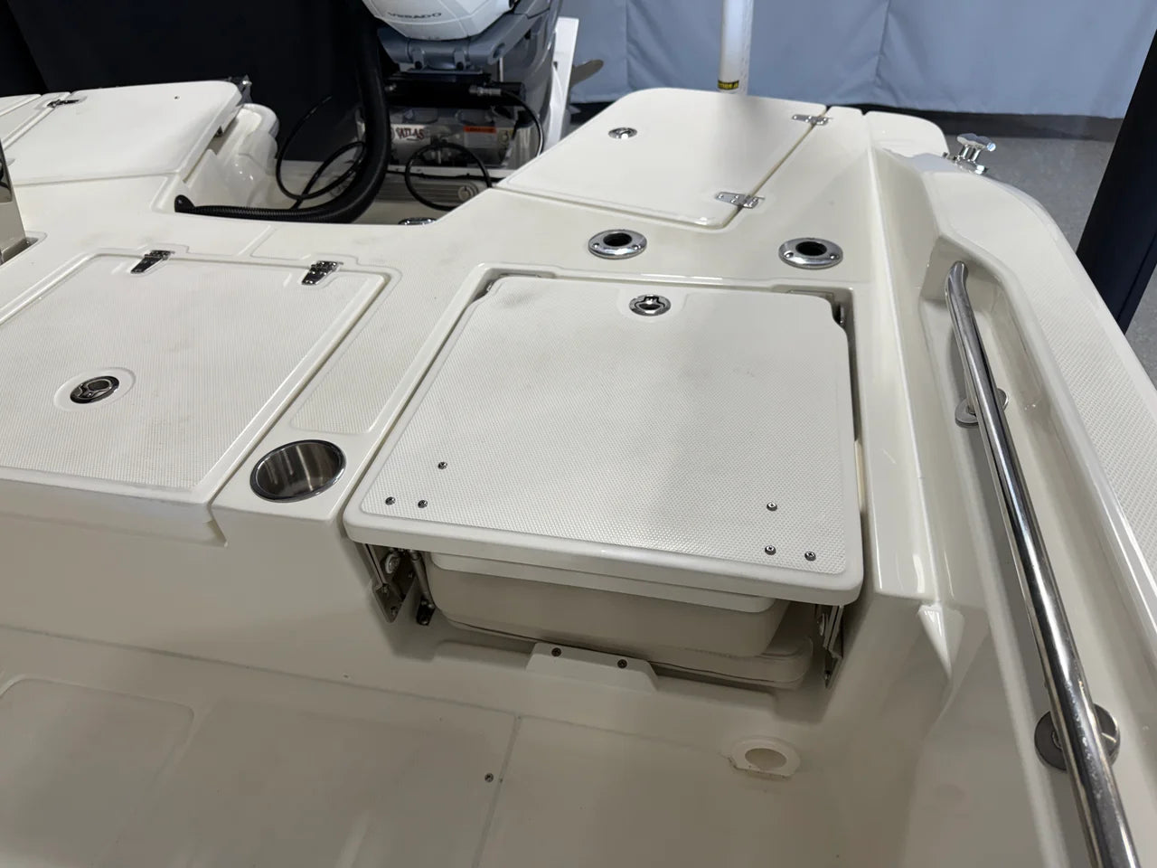 2026 Boston Whaler 250 Dauntless 25.0 feet, Crosslake, Minnesota #31