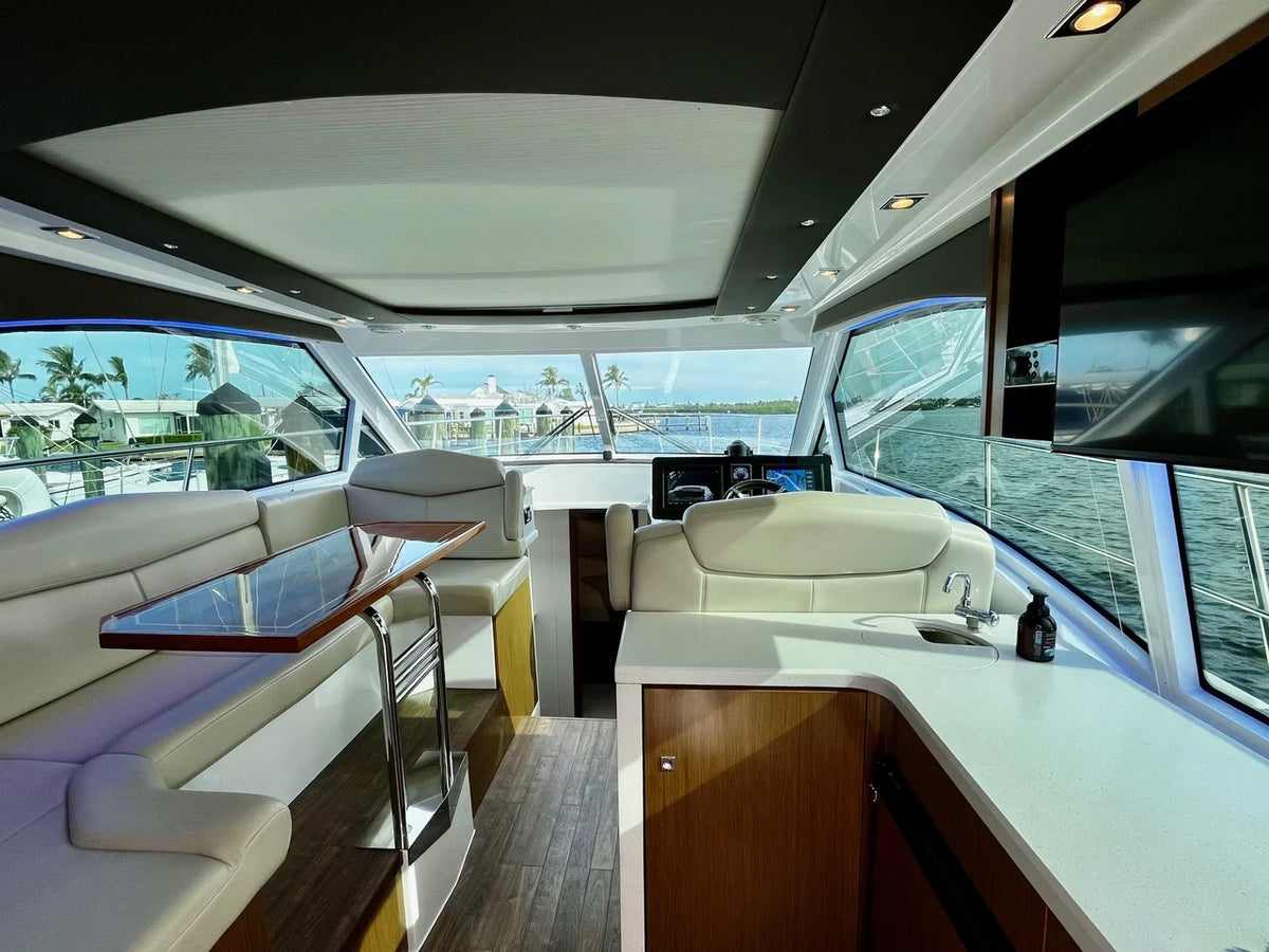 2015 Cruisers Yachts 41 CANTIUS 42.0 feet, Venice, Florida #15