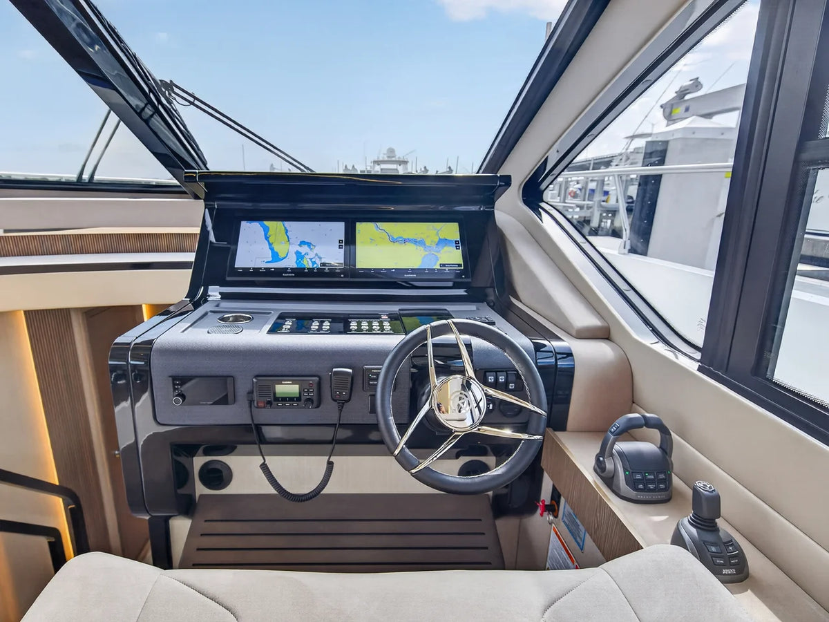 2026 Cruisers Yachts 57 FLY 57.0 feet, Stuart, Florida #122