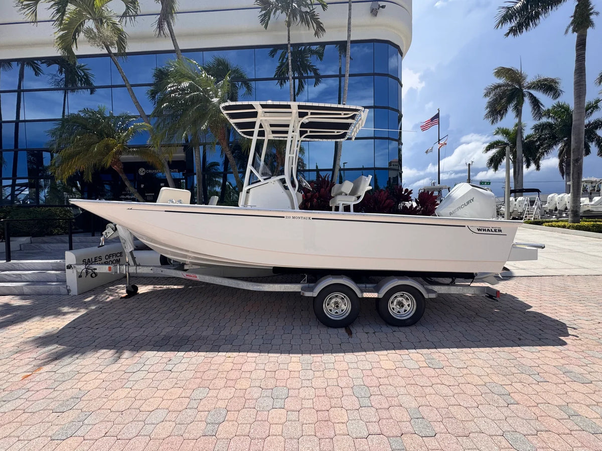 2026 Boston Whaler 210 Montauk 21.0 feet, Pompano Beach, Florida #2