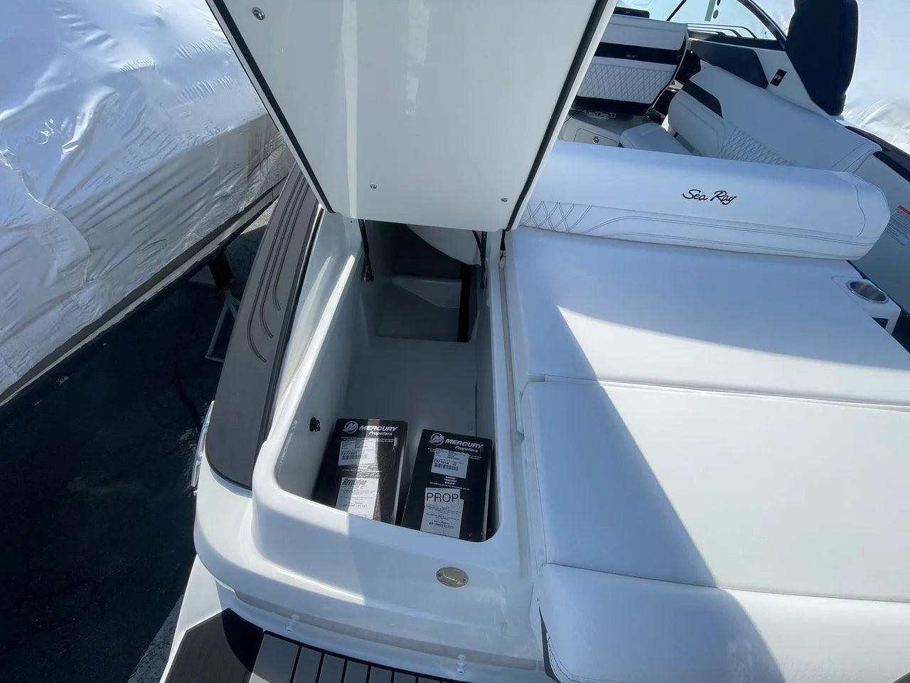 2026 Sea Ray SLX 280 Outboard 28.0 feet, Danvers, Massachusetts #3