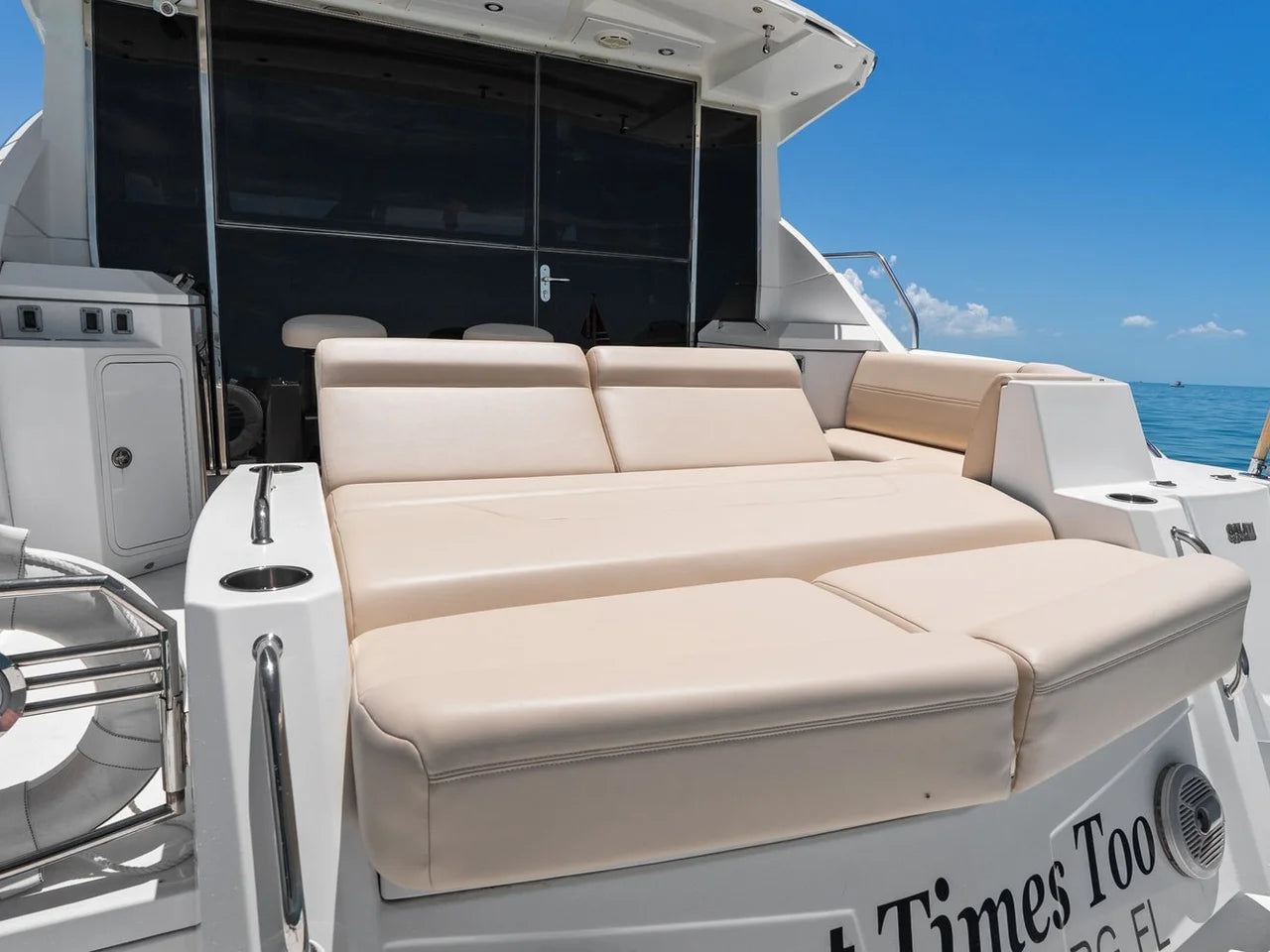 2014 Cruisers Yachts 45 CANTIUS 45.0 feet, St Petersburg, FL #74