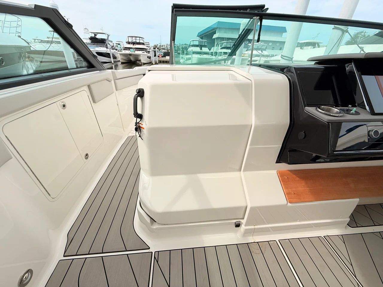 2026 Sea Ray SLX 400 Outboard 40.0 feet, Pompano Beach, Florida #78