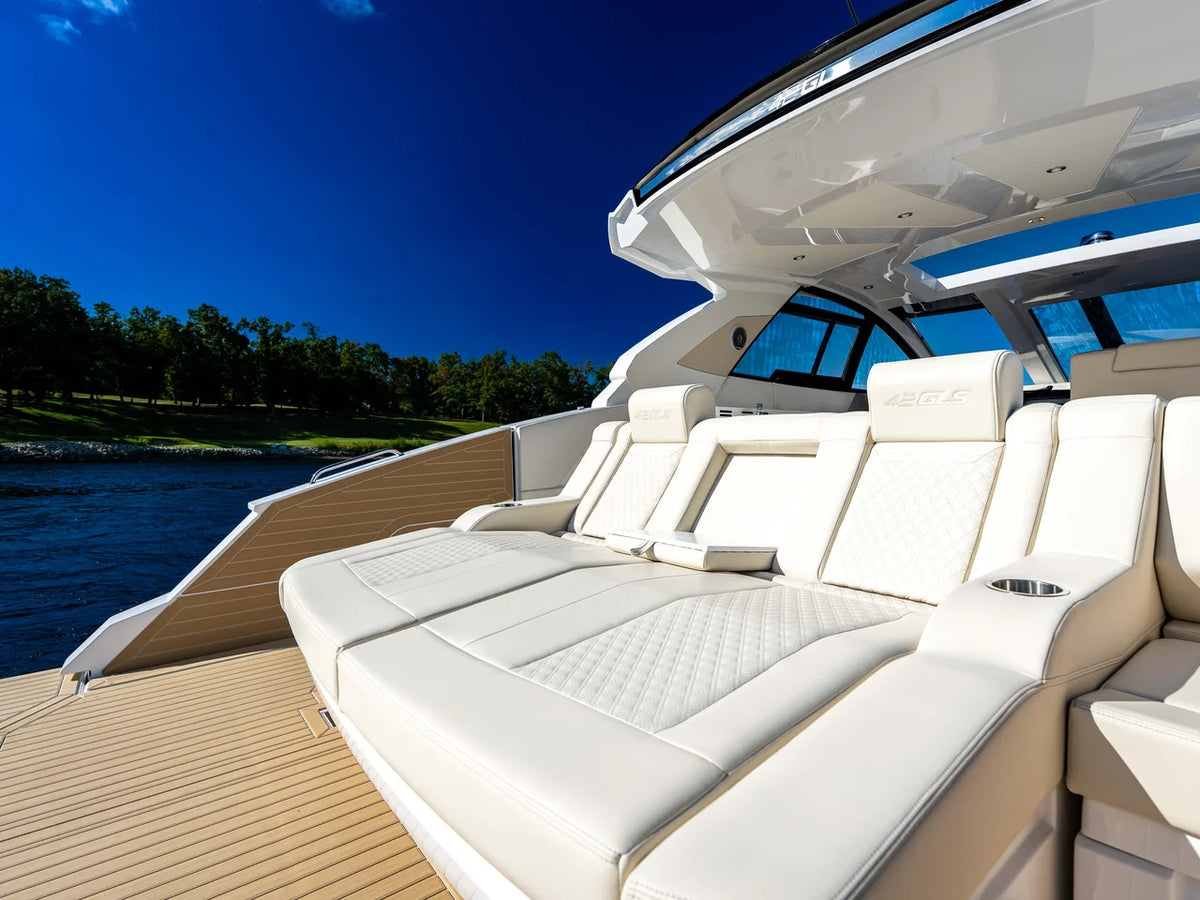 2027 Cruisers Yachts 42 GLS 42.0 feet, Lake Ozark, MO #28