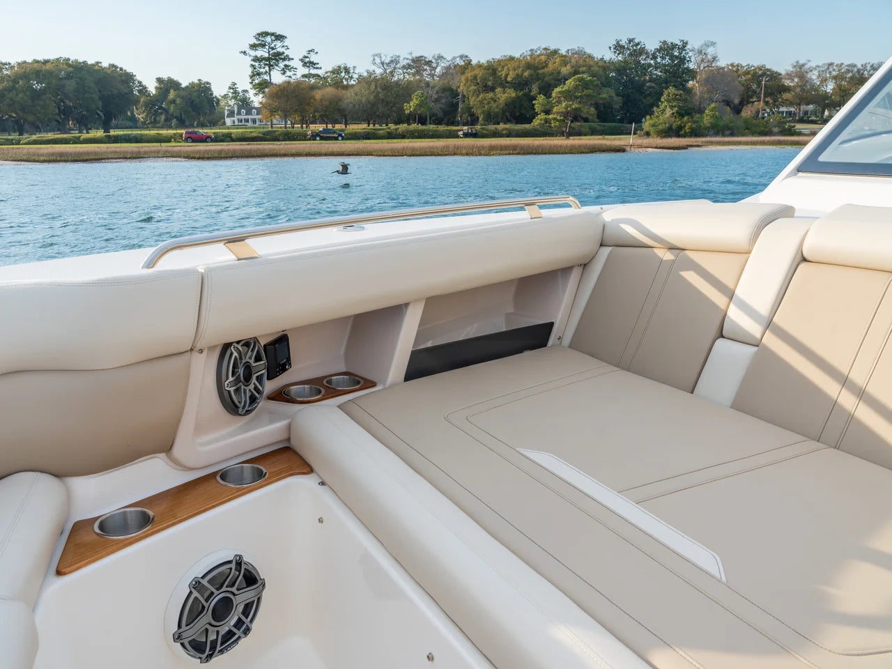 2026 Boston Whaler 350 Realm 35.0 feet, Wrightsville Beach, North Carolina #41