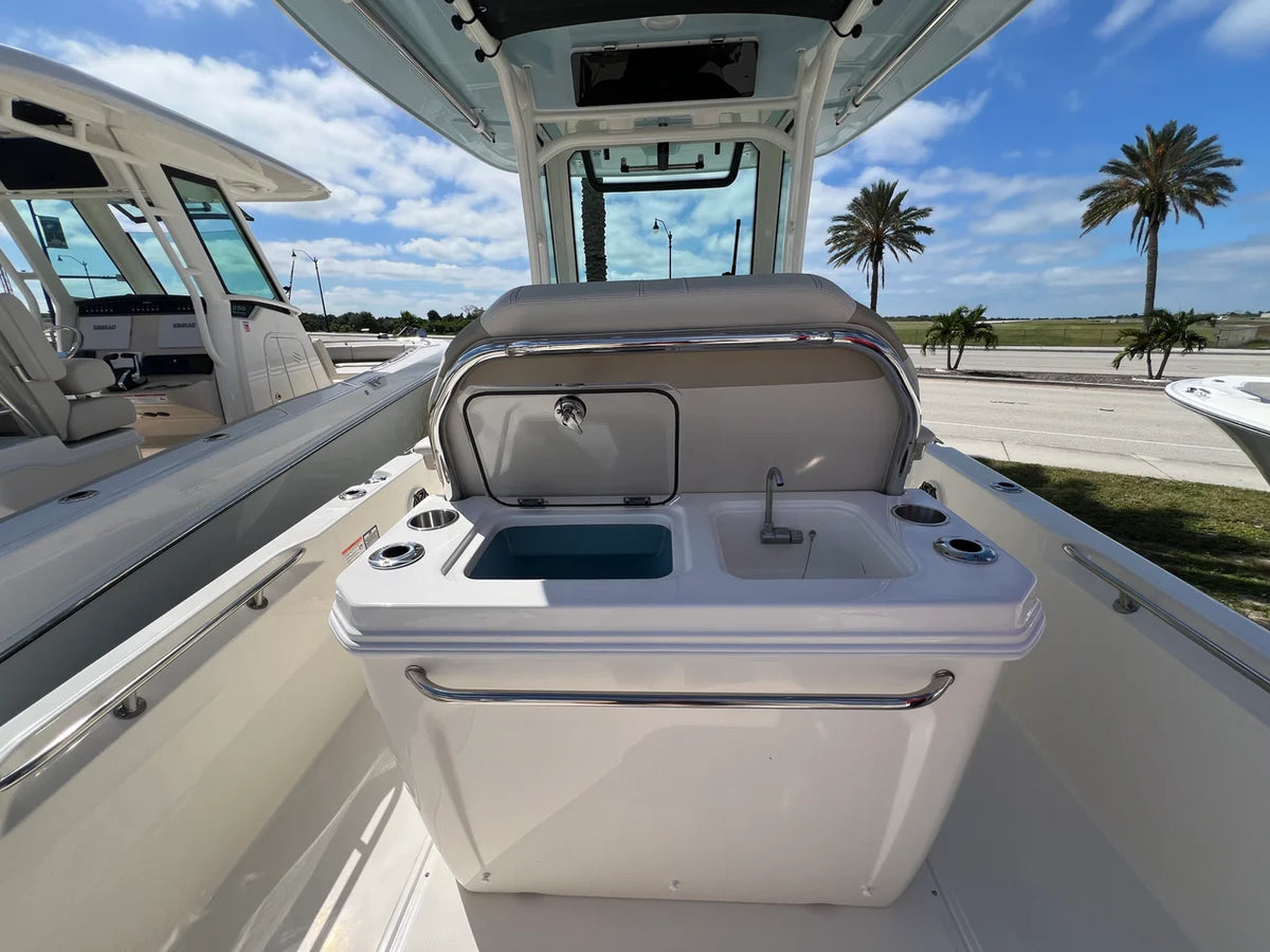 2027 Boston Whaler 280 Dauntless 28.0 feet, Venice, Florida #18