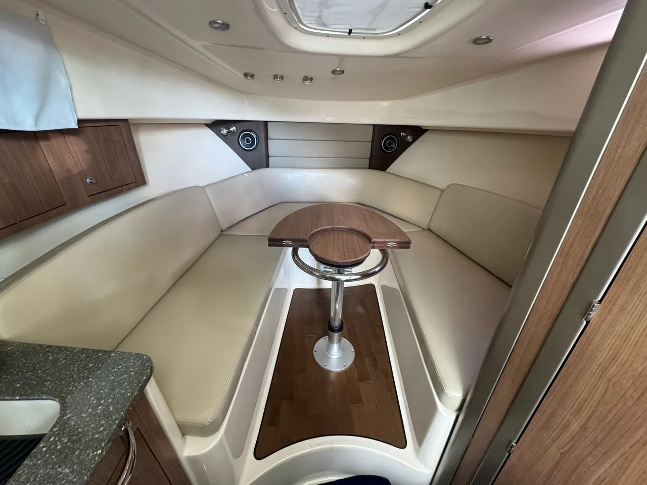 2018 Boston Whaler 315 CONQUEST 31.0 feet, Stuart, Florida #38