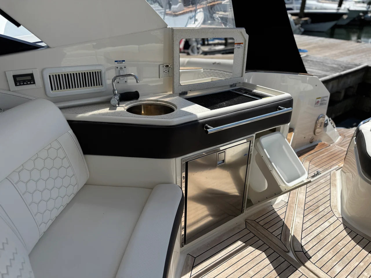 2019 Sea Ray 320 SUNDANCER 32.0 feet, Norwalk, CT #31