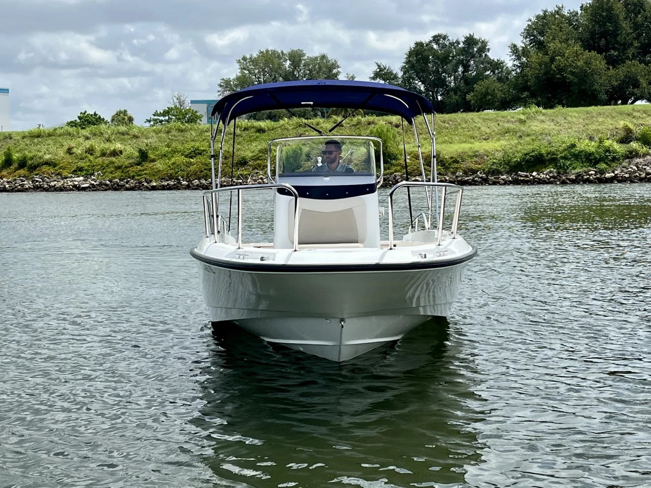 2017 Boston Whaler 240 DAUNTLESS 23.0 feet, Venice, Florida #6