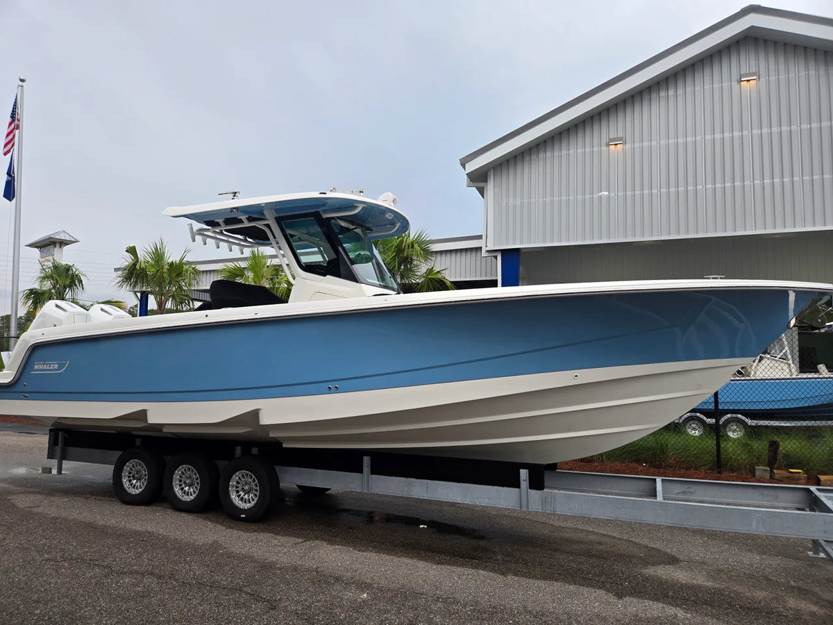 2027 Boston Whaler 330 Outrage 33.0 feet, Charleston, SC #25