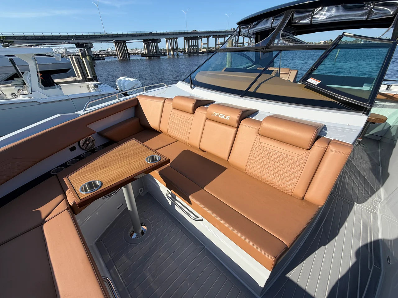 2024 Cruisers Yachts 38 GLS South Beach Outboard 38.0 feet, Stuart, Florida #45