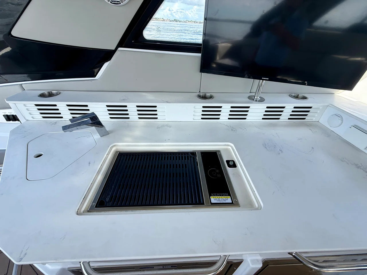 2024 Cruisers Yachts 42 GLS OB 42.0 feet, Fort Myers, FL #31