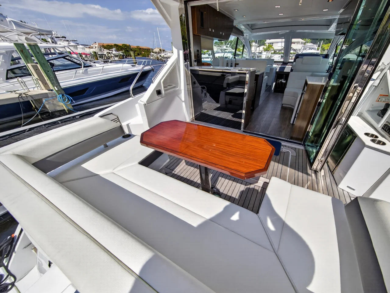 2023 Cruisers Yachts 50 CANTIUS 50.0 feet, Palm Beach, FL #30