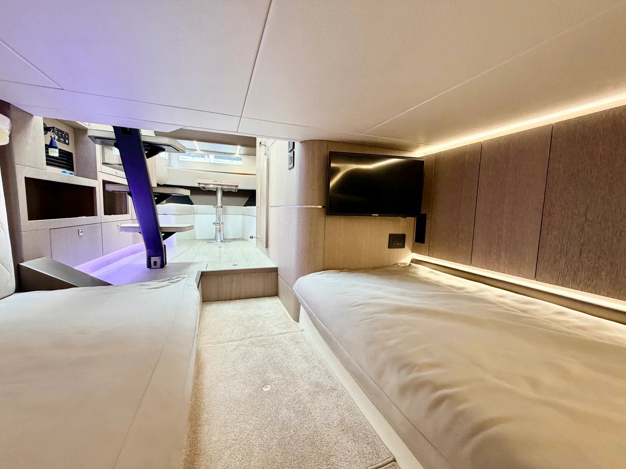2025 Galeon 375 GTO 37.0 feet, Jupiter, Florida #49