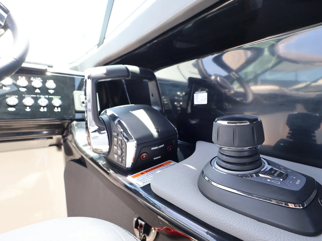 2027 Sea Ray SLX 280 Outboard 28.0 feet, Naples, Florida #25