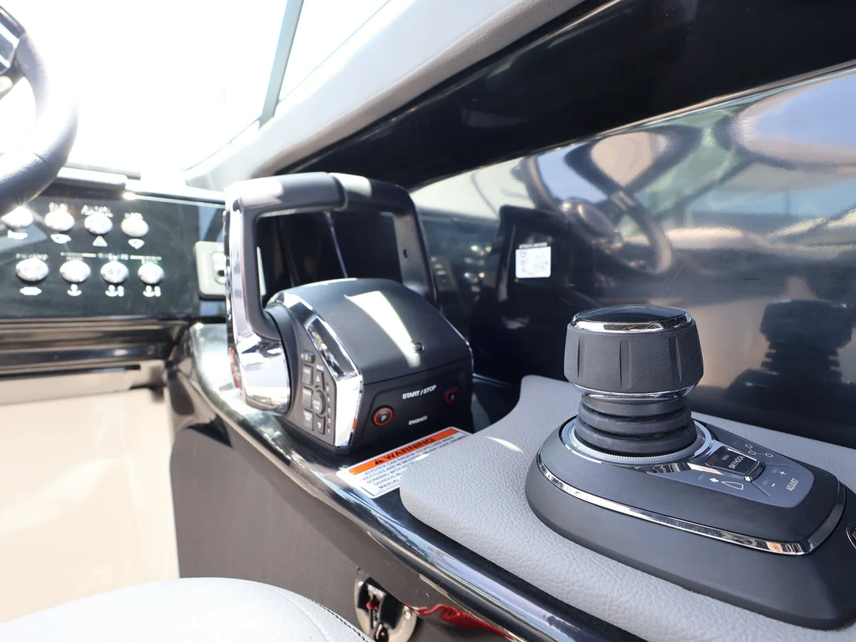 2027 Sea Ray SLX 280 Outboard 28.0 feet, Naples, Florida #25