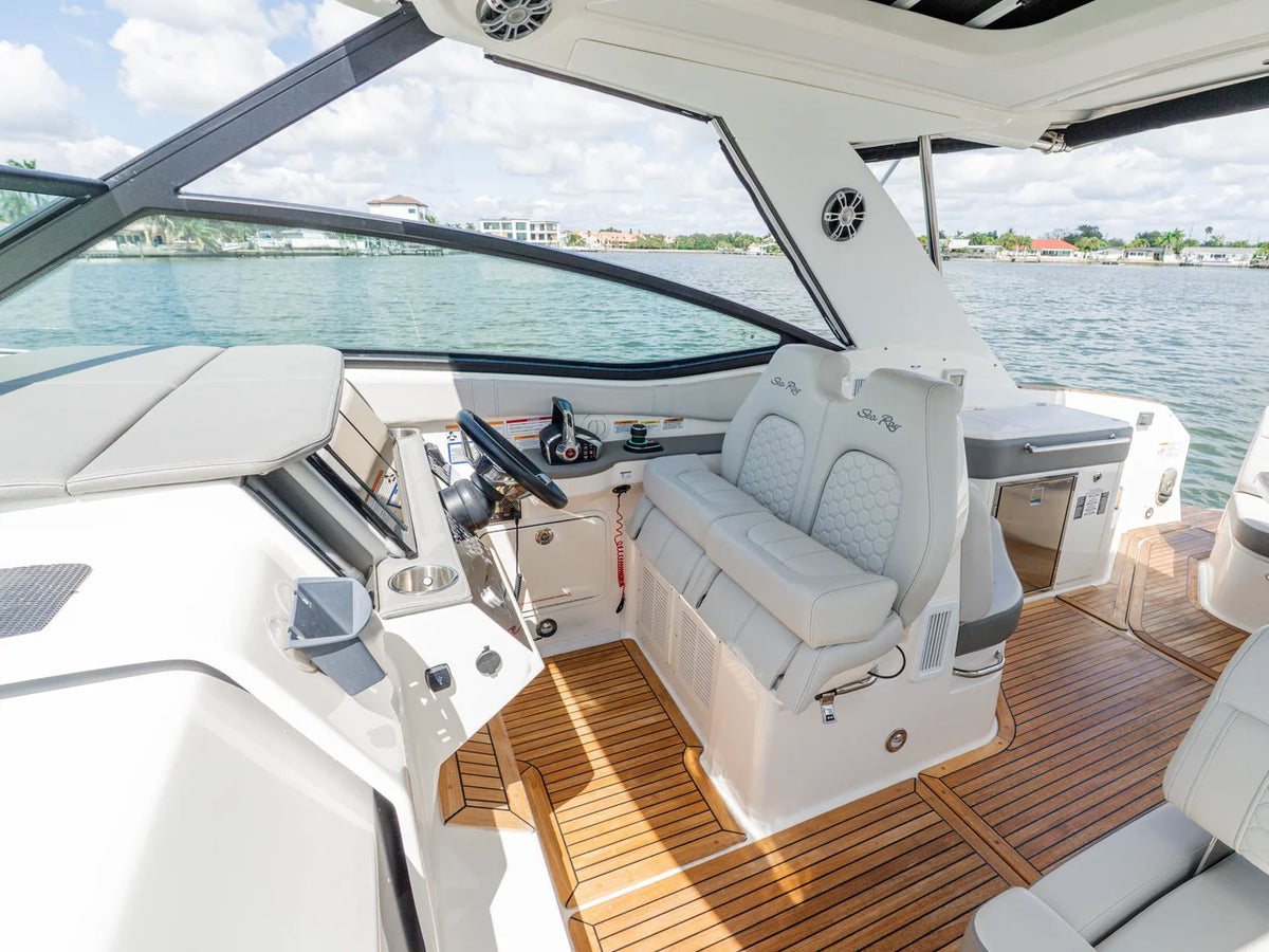 2024 Sea Ray 320 SUNDANCER OB 32.0 feet, St Petersburg, FL #30