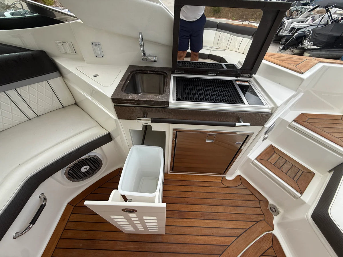 2017 Sea Ray SLX 350 34.0 feet, Lake Ozark, MO #19