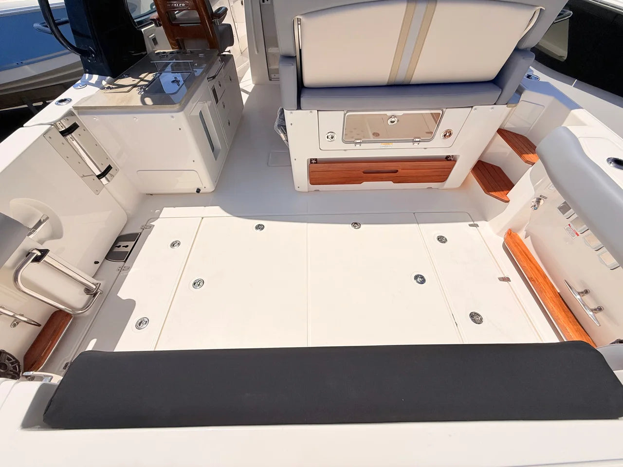 2026 Boston Whaler 380 Realm 38.0 feet, St Petersburg, FL #14