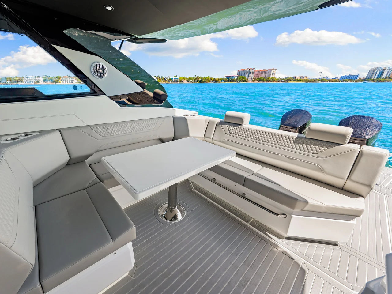 2026 Cruisers Yachts 42 GLS Outboard 42.0 feet, Sarasota, FL #23