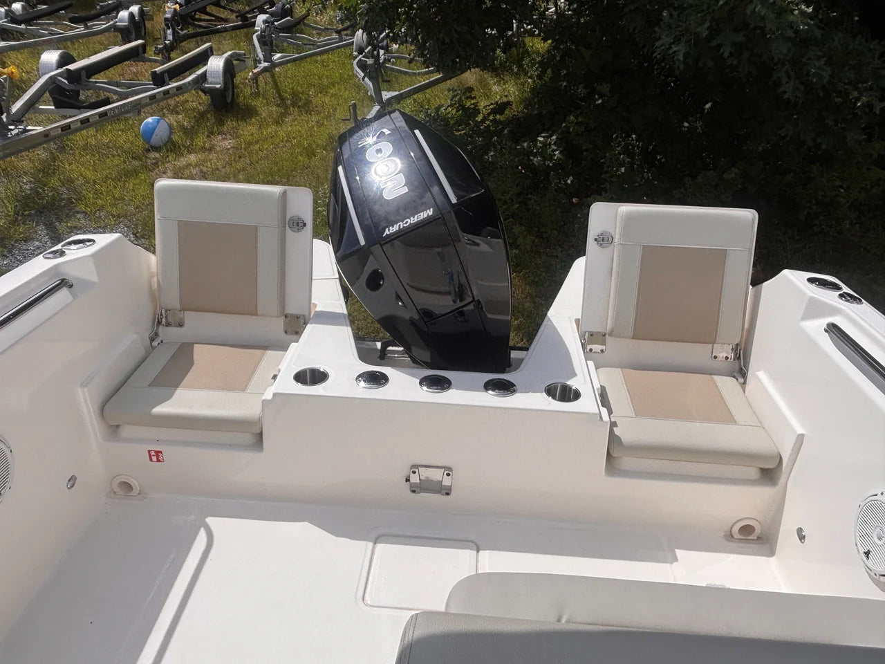 2026 Boston Whaler 210 VANTAGE 21.0 feet, Westbrook, Connecticut #20