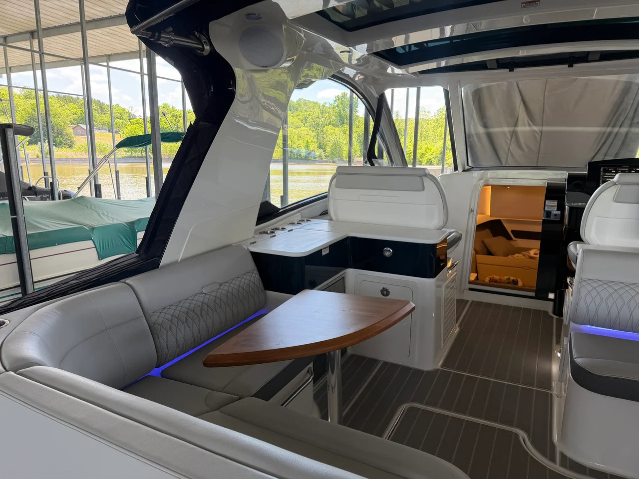 2023 Sea Ray 370 DA 37.0 feet, Lake Ozark, MO #6