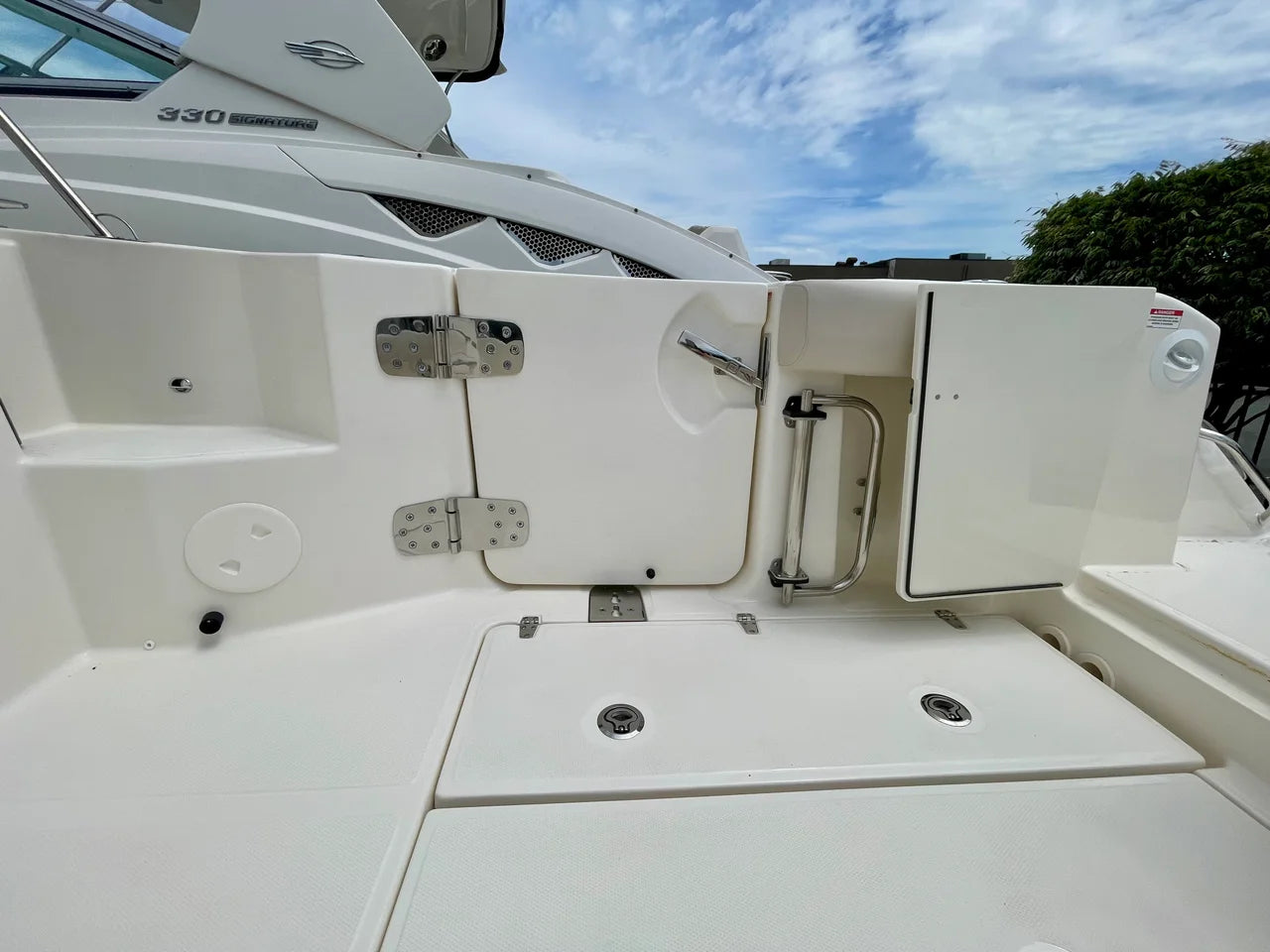 2026 Boston Whaler 325 Conquest 32.0 feet, Danvers, Massachusetts #4