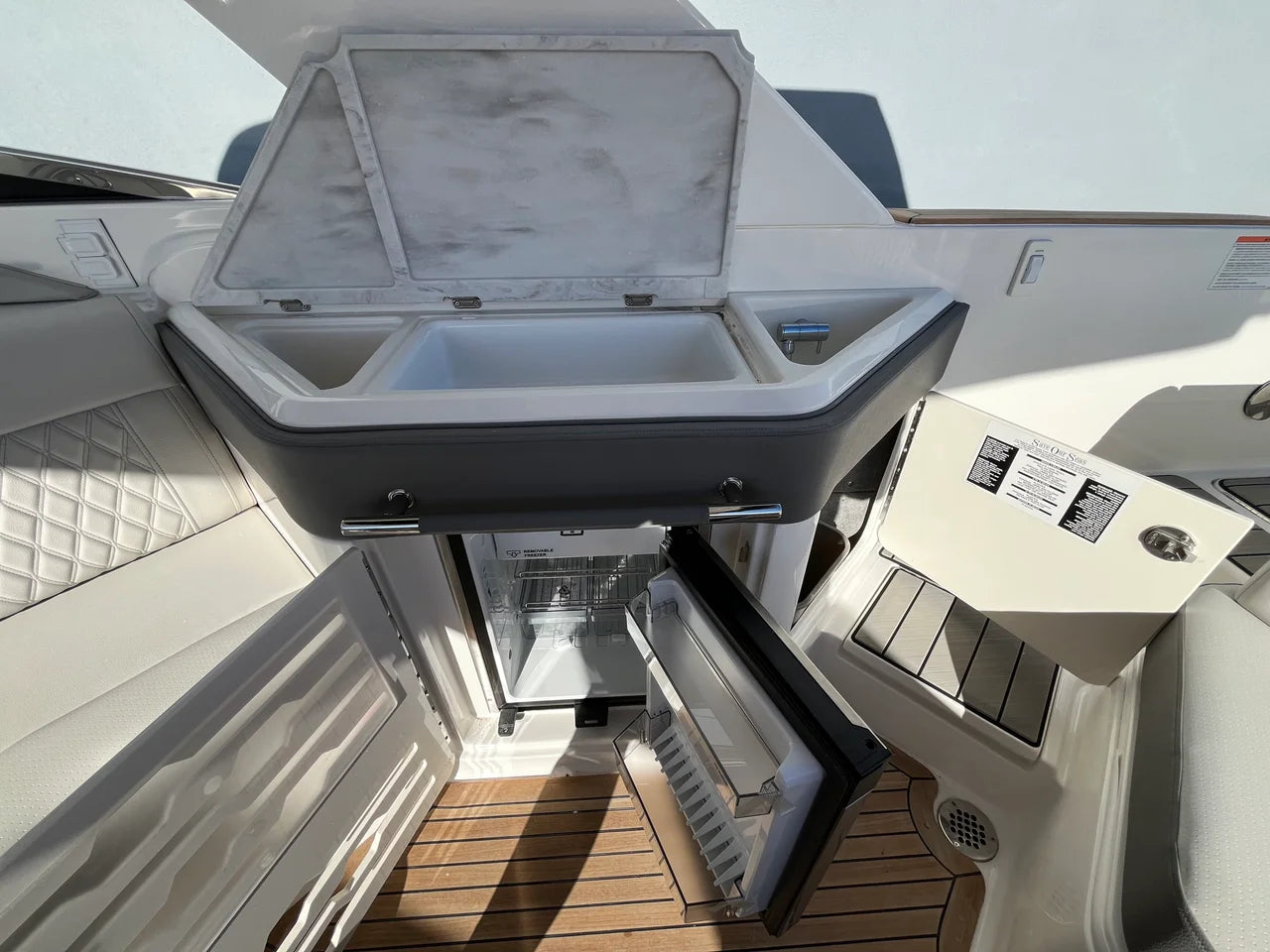 2026 Sea Ray SLX 310 Outboard 31.0 feet, Norwalk, Connecticut #24