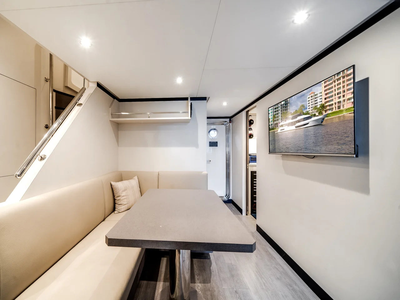2022 Ocean Alexander 32L 106.0 feet, Boca Raton, FL #84