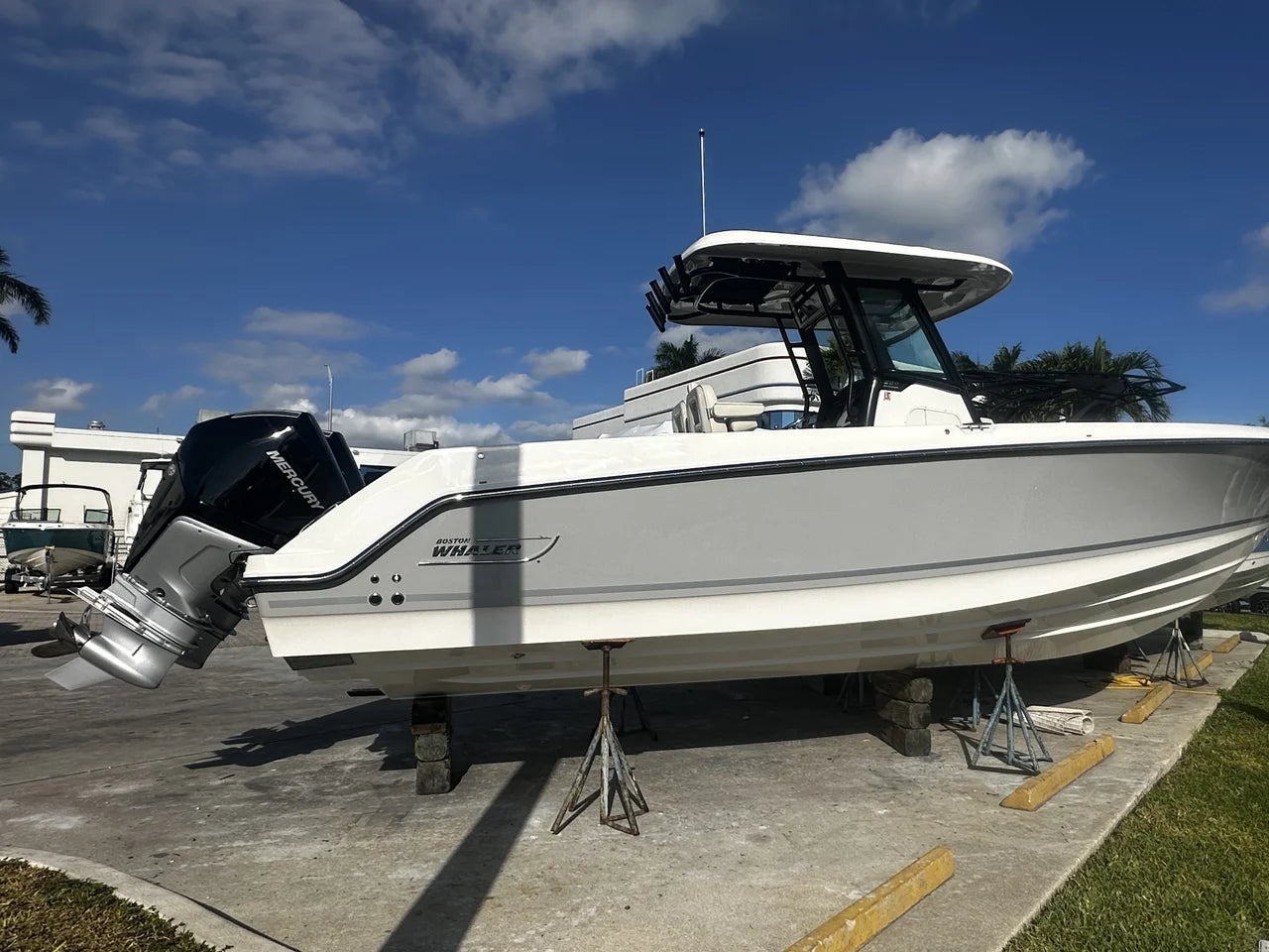 2026 Boston Whaler 280 Outrage 28.0 feet, Pompano Beach, Florida #3