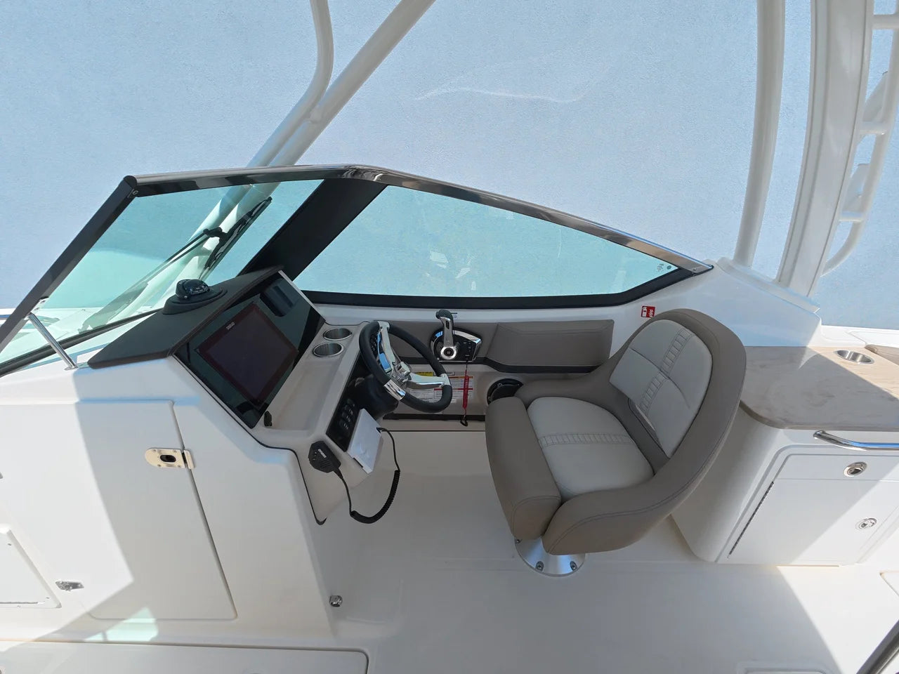 2026 Boston Whaler 240 Vantage 24.0 feet, Norwalk, Connecticut #20