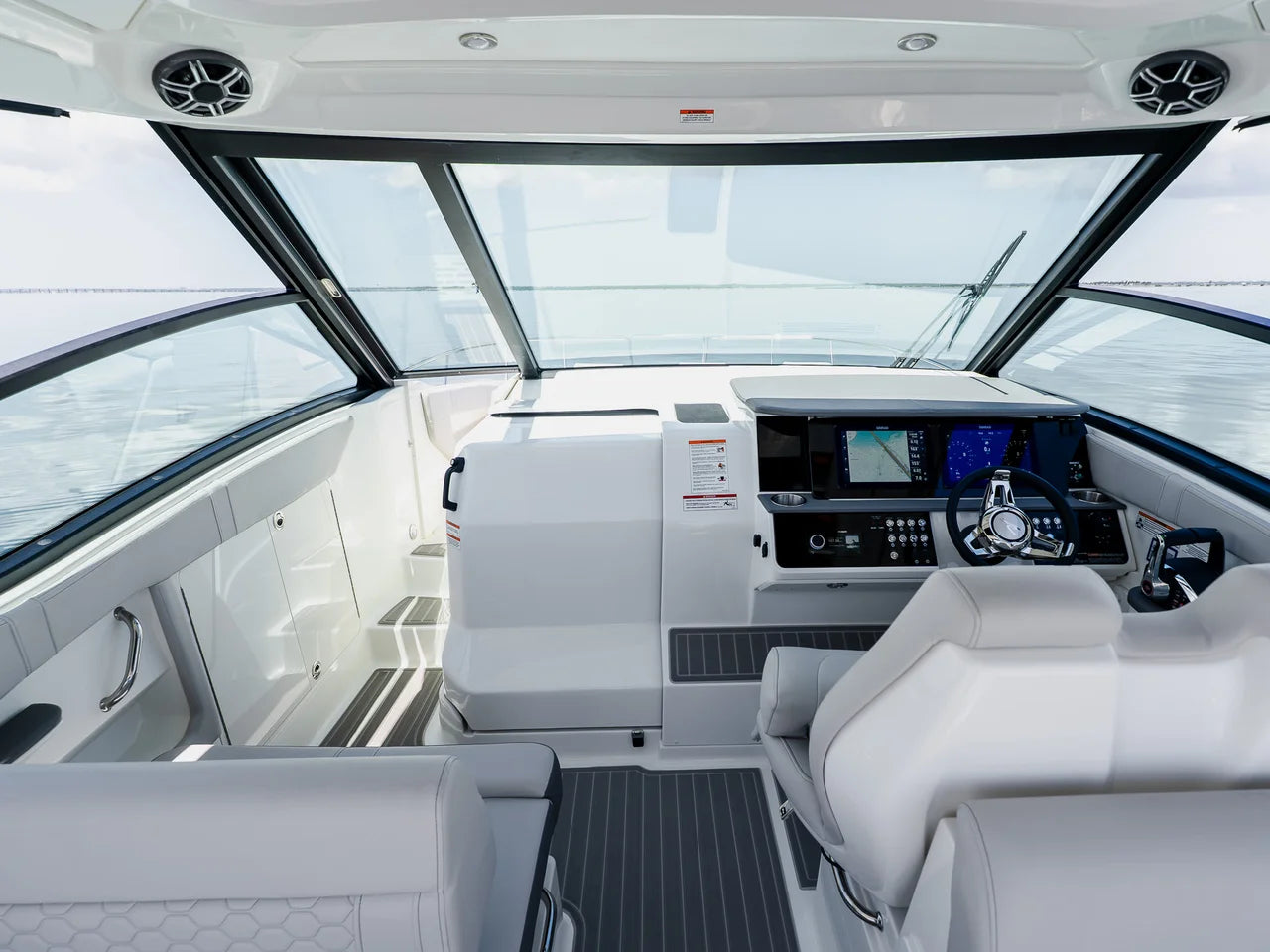 2027 Sea Ray Sundancer 320 Outboard 32.0 feet, Clearwater, Florida #53