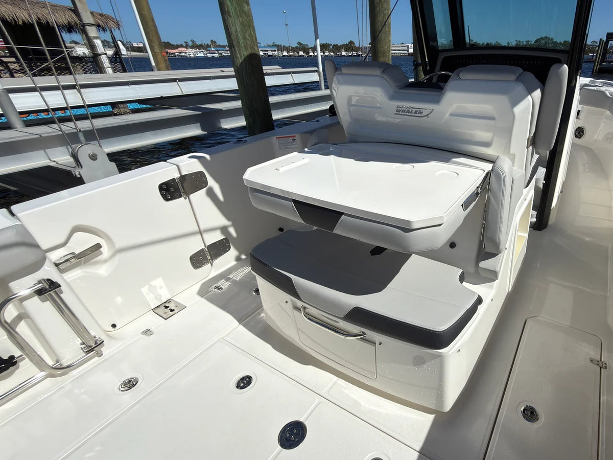 2027 Boston Whaler 330 Outrage 33.0 feet, Panama City, FL #31