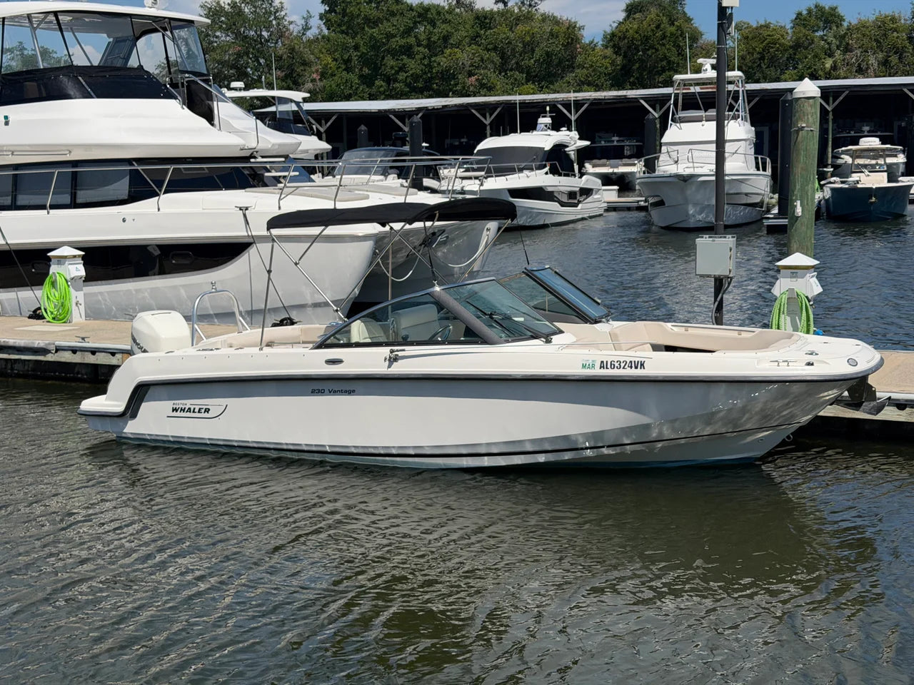 2017 Boston Whaler 230 VANTAGE 23.0 feet, Pensacola, Florida #1