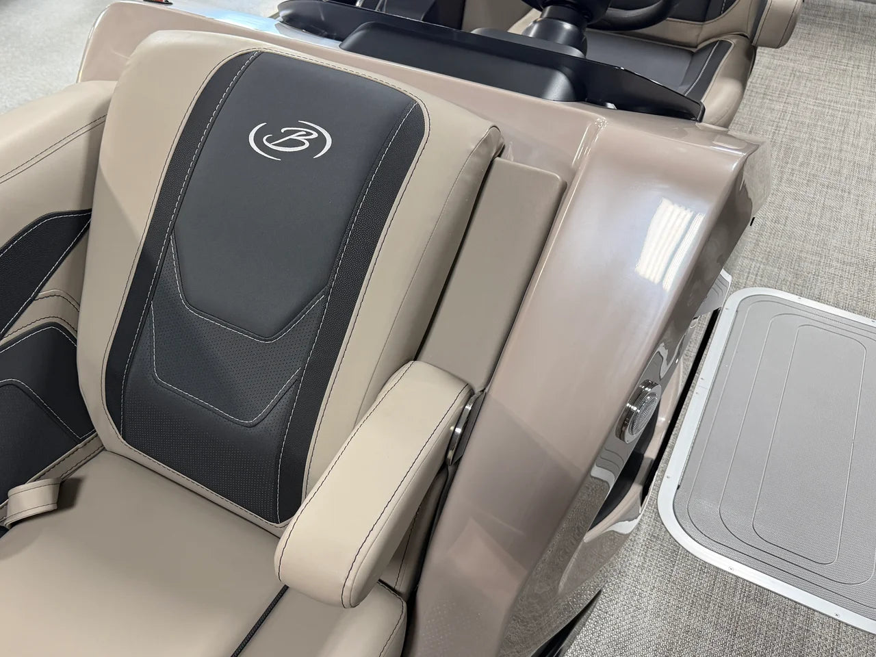 2027 Barletta CABRIO22QC 22.0 feet, Nisswa, Minnesota #18