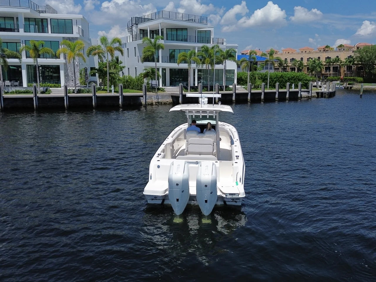 2026 Boston Whaler 330 Outrage 33.0 feet, Pompano Beach, Florida #5
