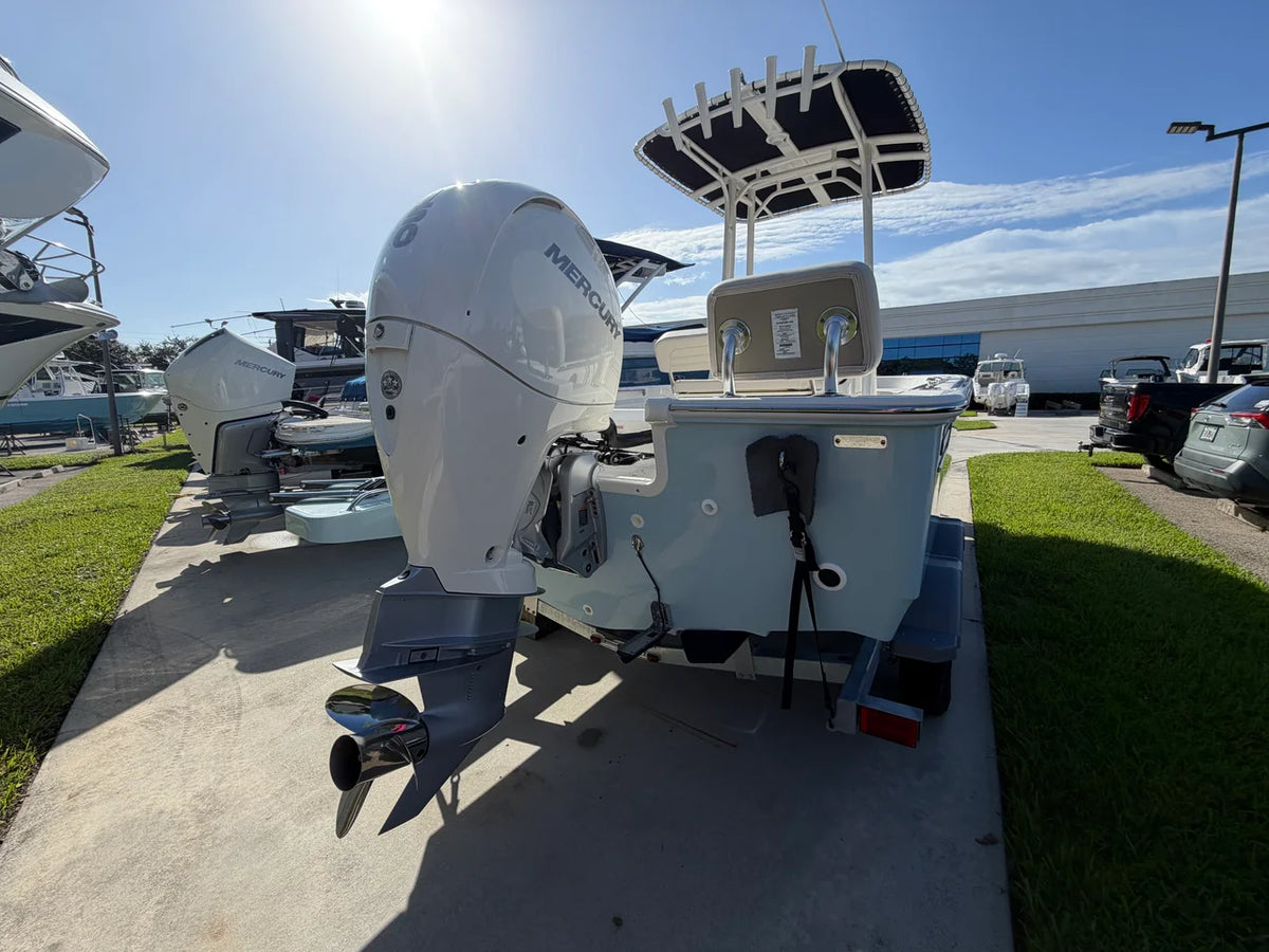 2027 Boston Whaler 190 Montauk 19.0 feet, Stuart, Florida #3