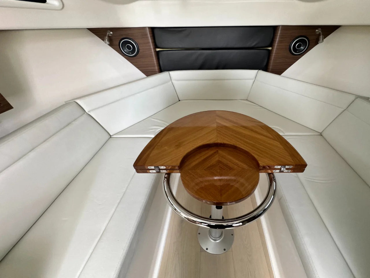2026 Boston Whaler 325 Conquest 32.0 feet, Huntington, NY #38