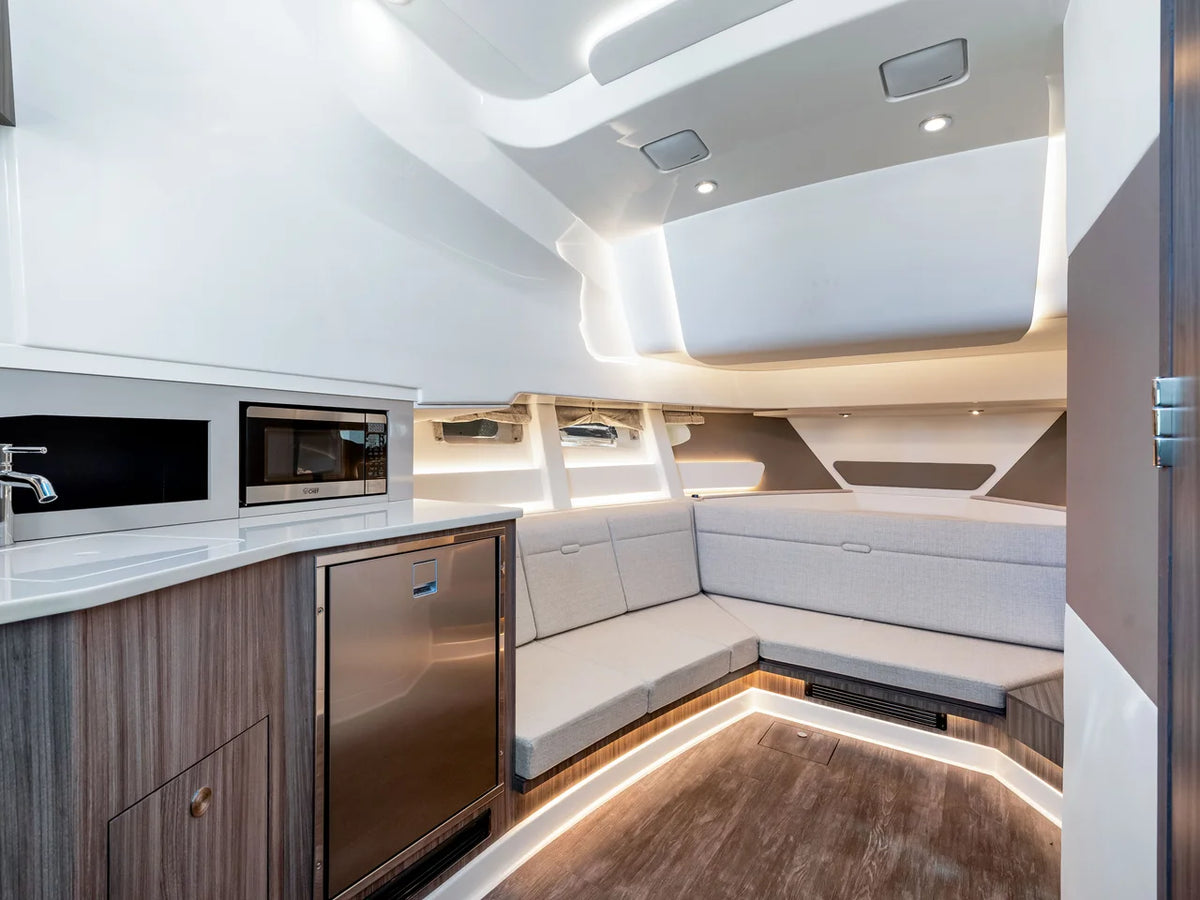 2026 Sea Ray Sundancer 370 Outboard 37.0 feet, Sarasota, FL #81