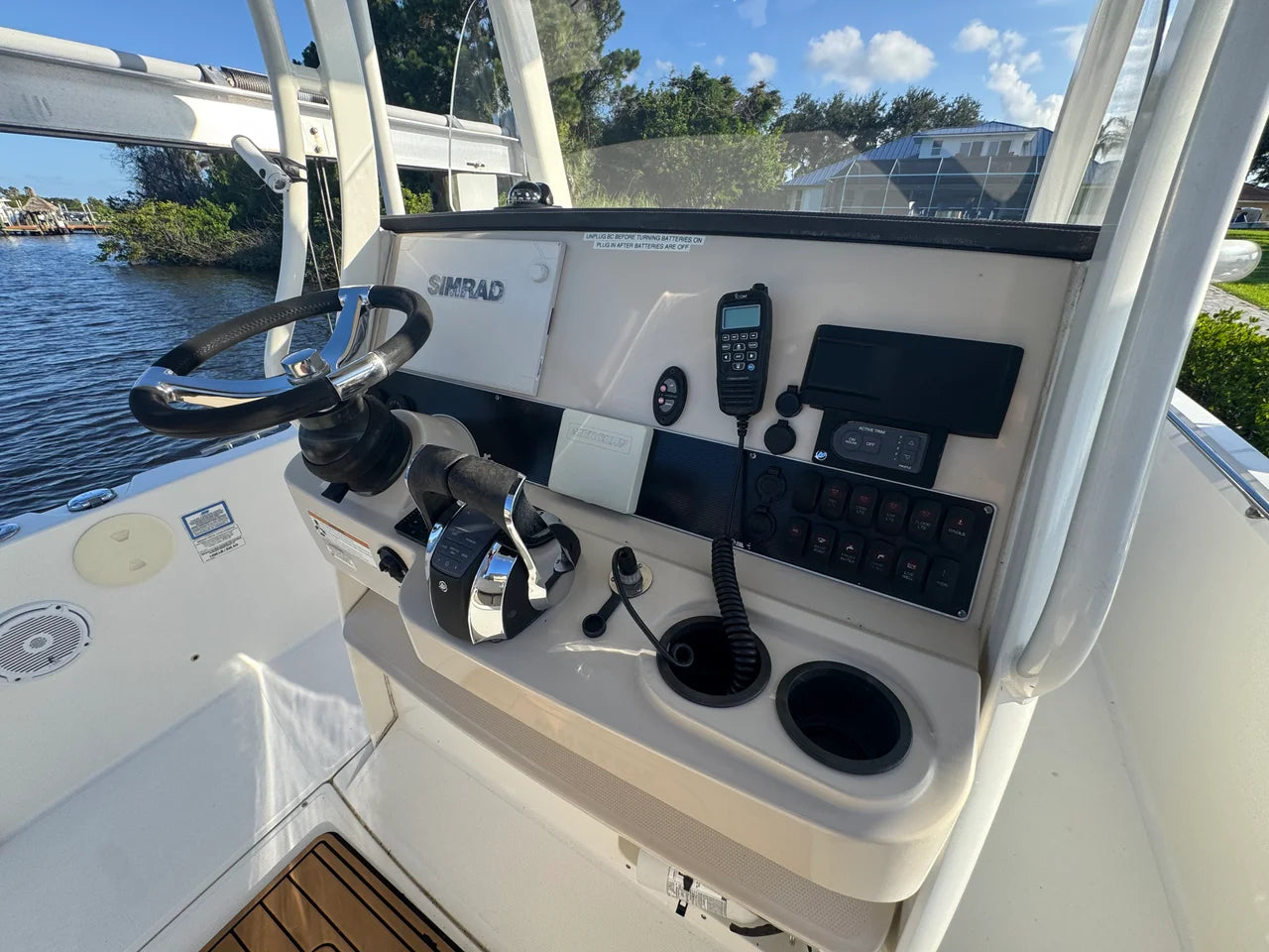 2018 Boston Whaler 270 DAUNTLESS 27.0 feet, Port St Lucie, FL #25