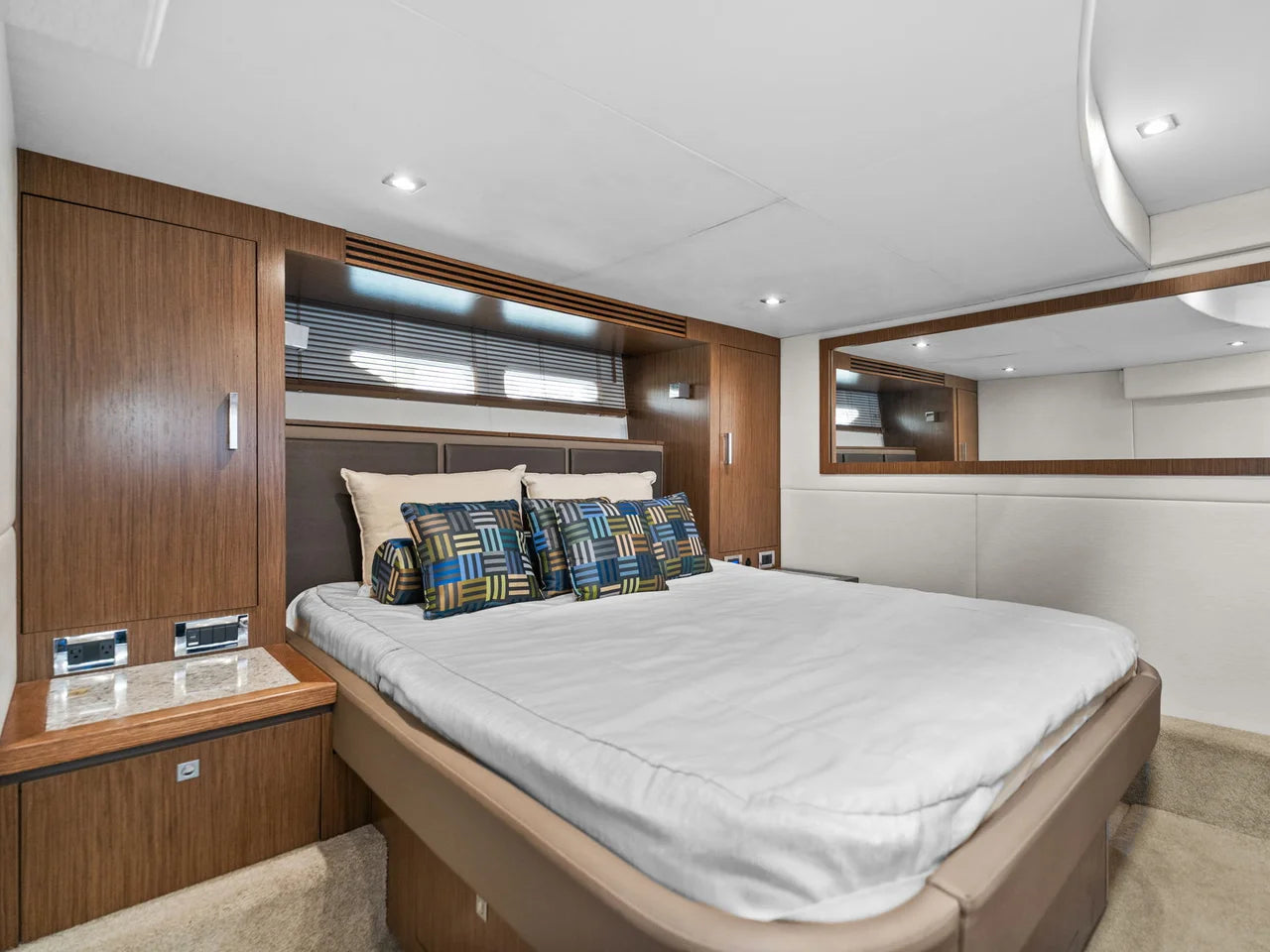 2017 Sea Ray SUNDANCER 510 51.0 feet, Naples, Florida #43