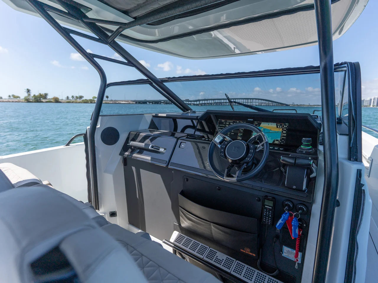 2023 Axopar SHADOW 900ST 38.0 feet, Miami, FL #18