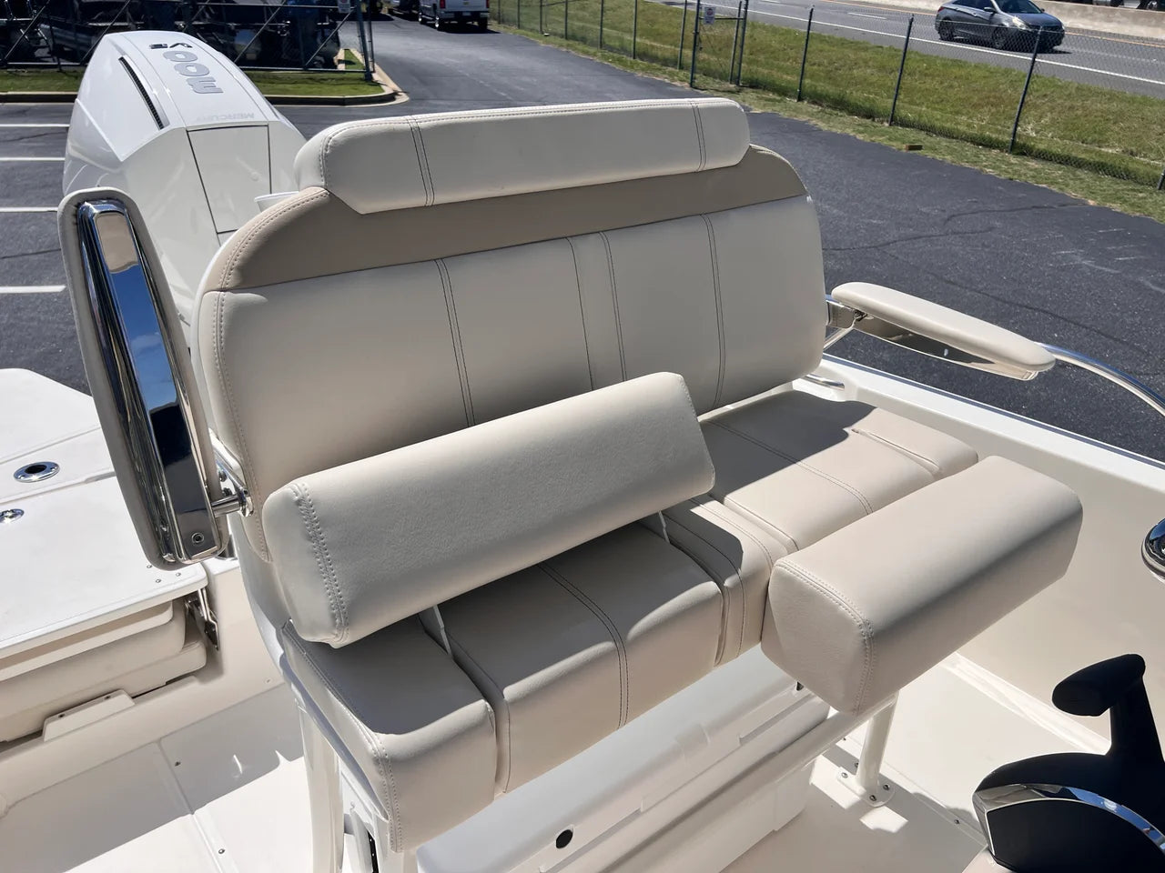 2026 Boston Whaler 250 Dauntless 25.0 feet, Greenville, SC #8