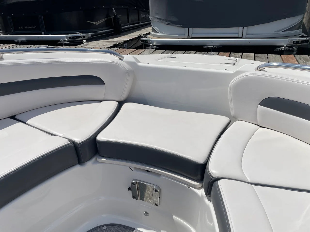 2016 Chaparral 264 SUNSETA 26.0 feet, Excelsior, Minnesota #8
