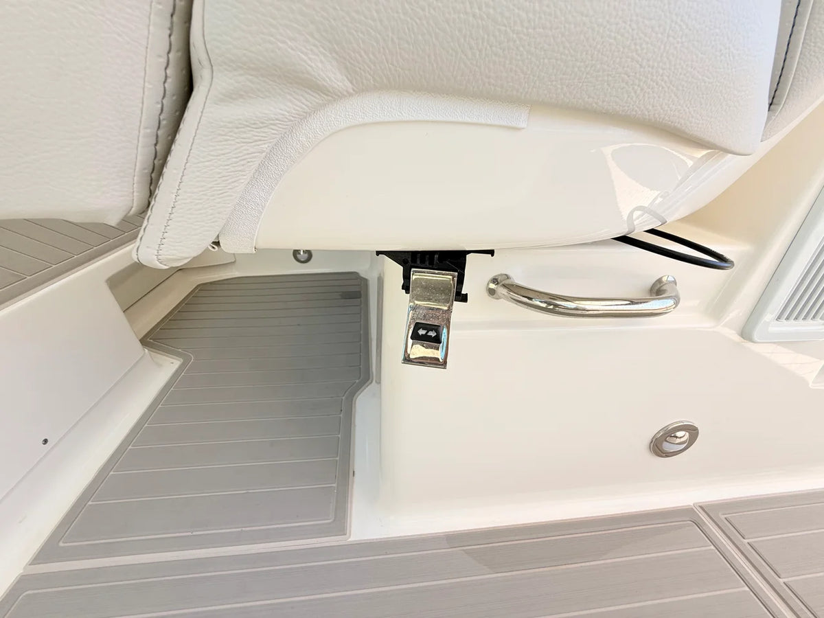 2026 Sea Ray Sundancer 320 Outboard 32.0 feet, St Petersburg, FL #48