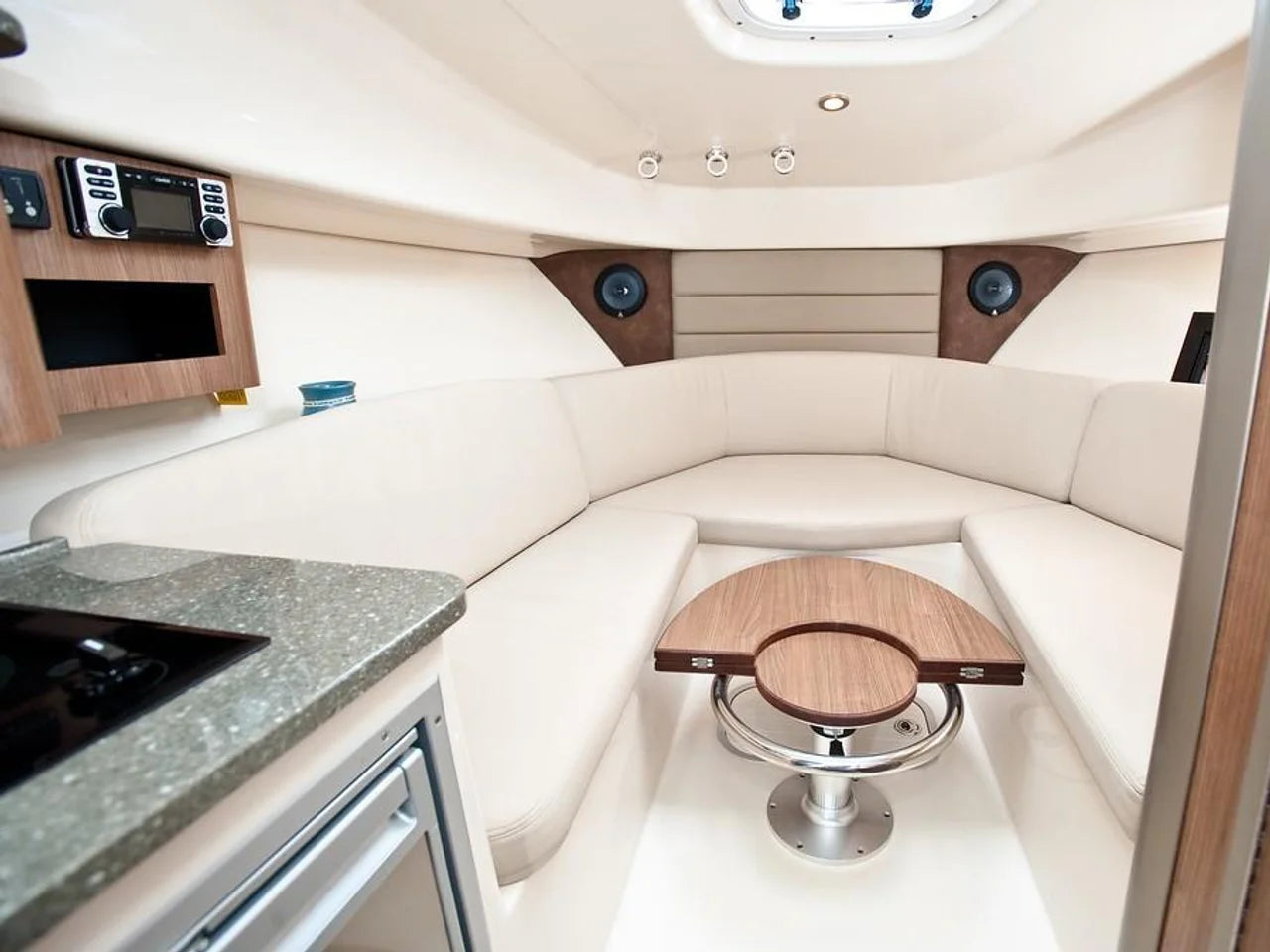 2026 Boston Whaler 285 Conquest 28.0 feet, Inuvik, Northwest Territories #21