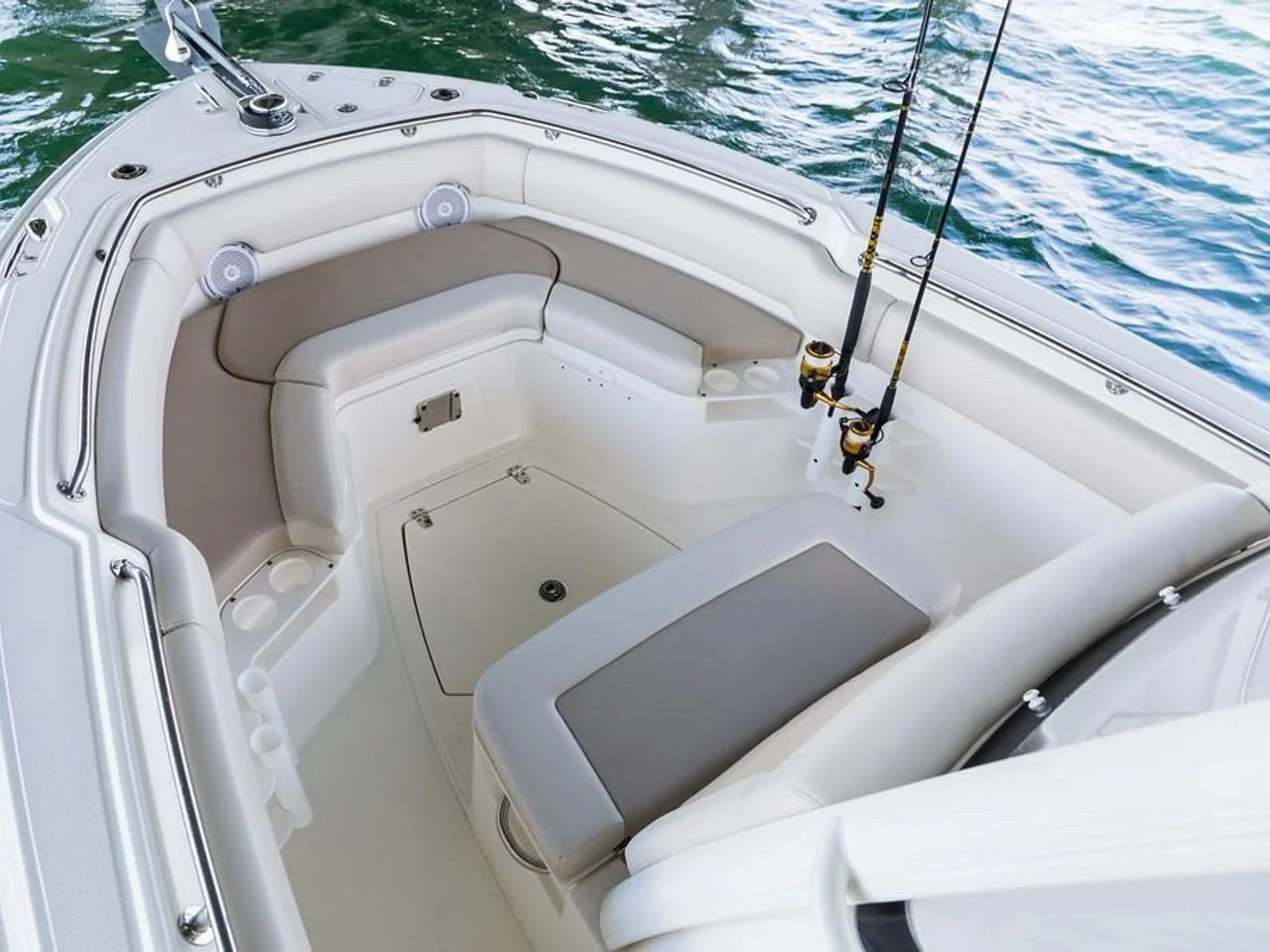 2026 Boston Whaler 230 Outrage 23.0 feet, Inuvik, Northwest Territories #18
