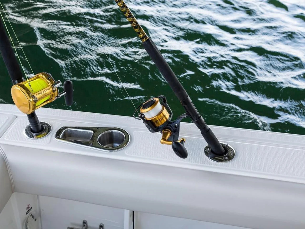 2026 Boston Whaler 230 Outrage 23.0 feet, Inuvik, Northwest Territories #24
